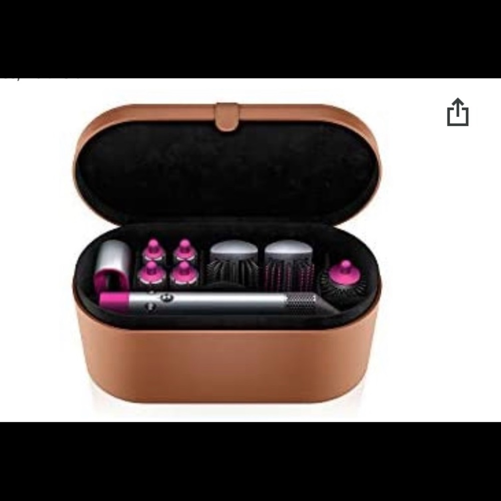 Selling gently used dyson set.